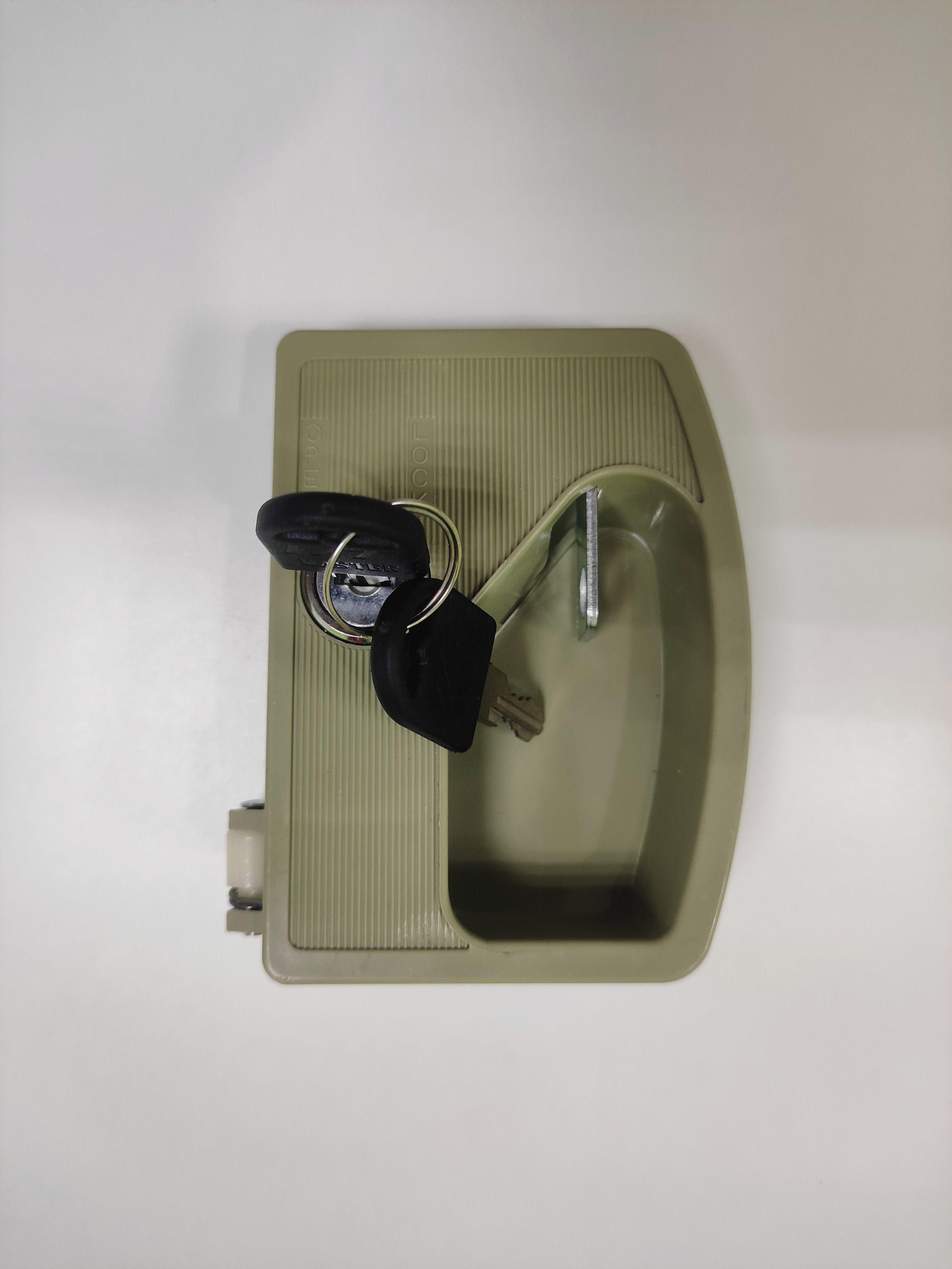 Cabinet Locks- Plastic Locks With Keys